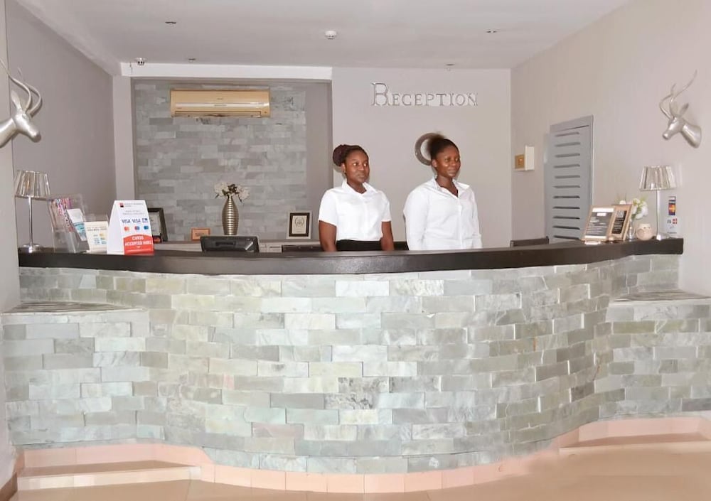 The Aknac Hotel 7/50