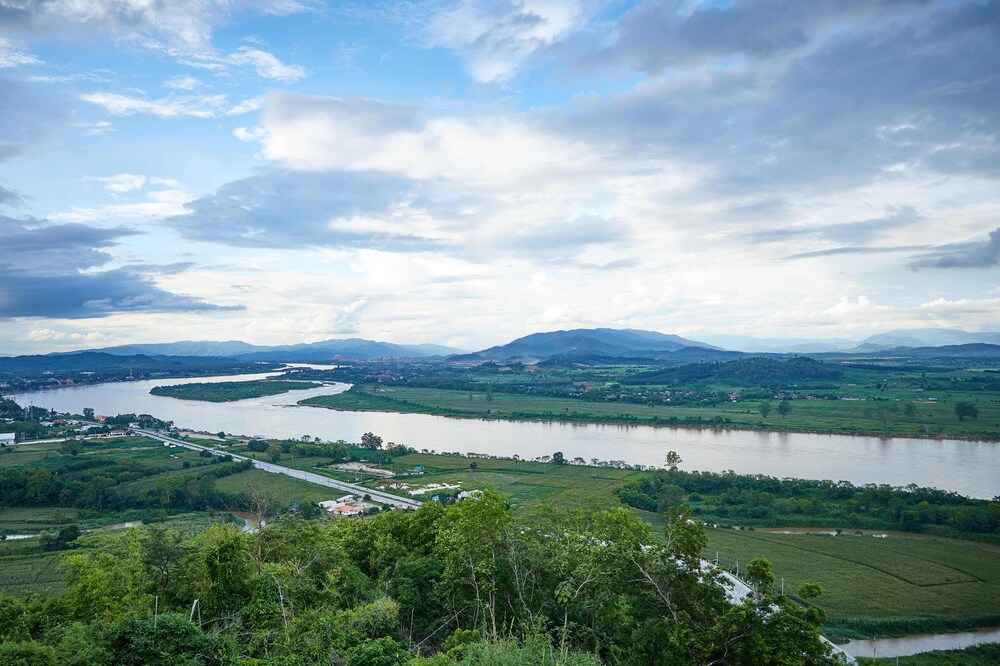 Athita The Hidden Court Chiang Saen 38/48