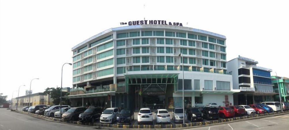 The Guest Hotel Spa 3/69