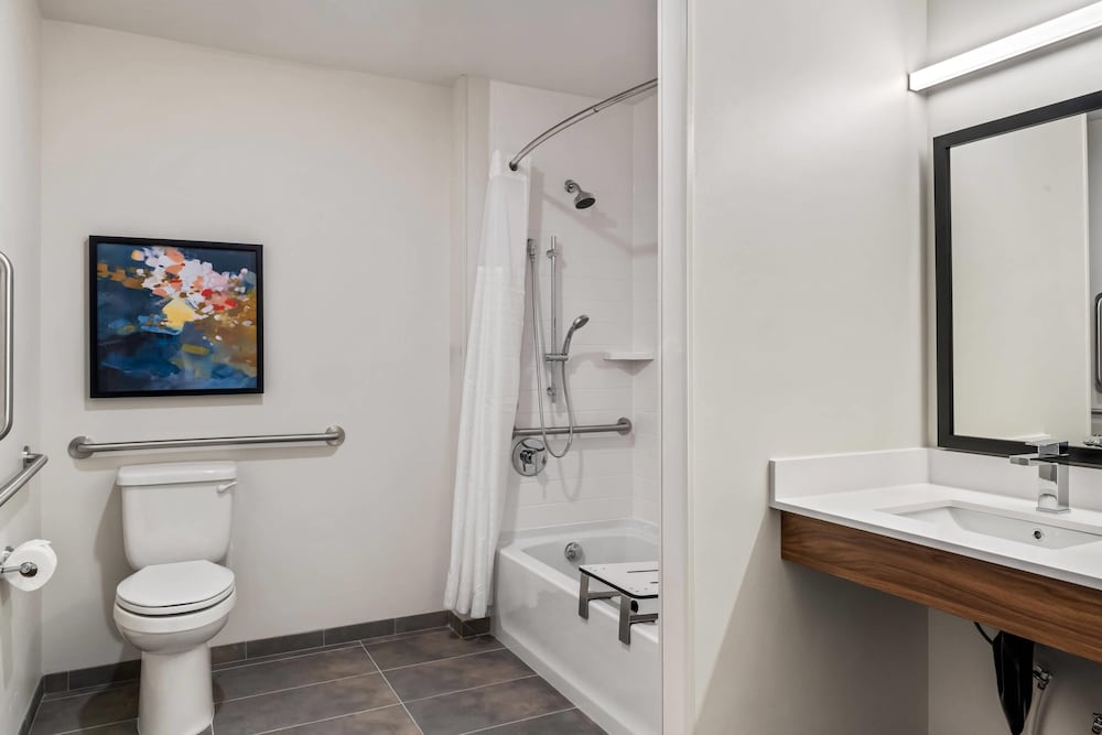 Everhome Suites Bozeman 59/60