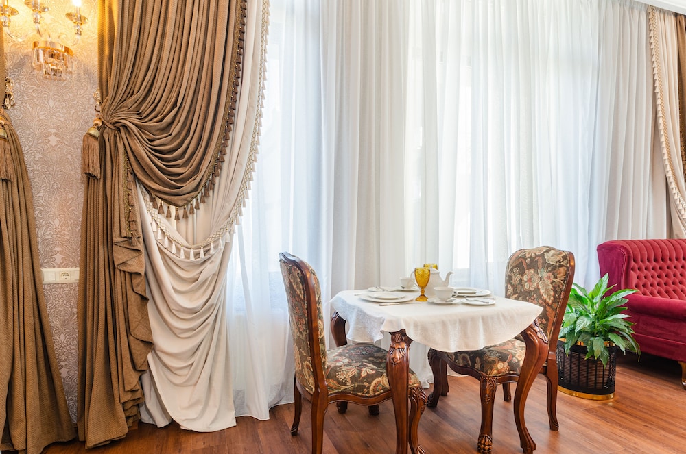 GREGORY Boutique Hotel Chisinau 43/62