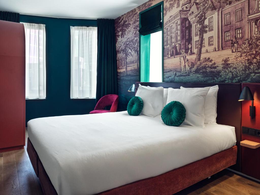 Executive King Room