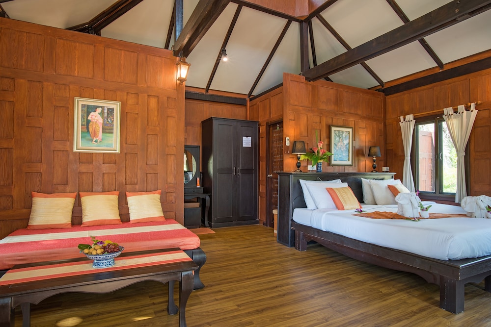 Dusit, King Bed, Lake Front