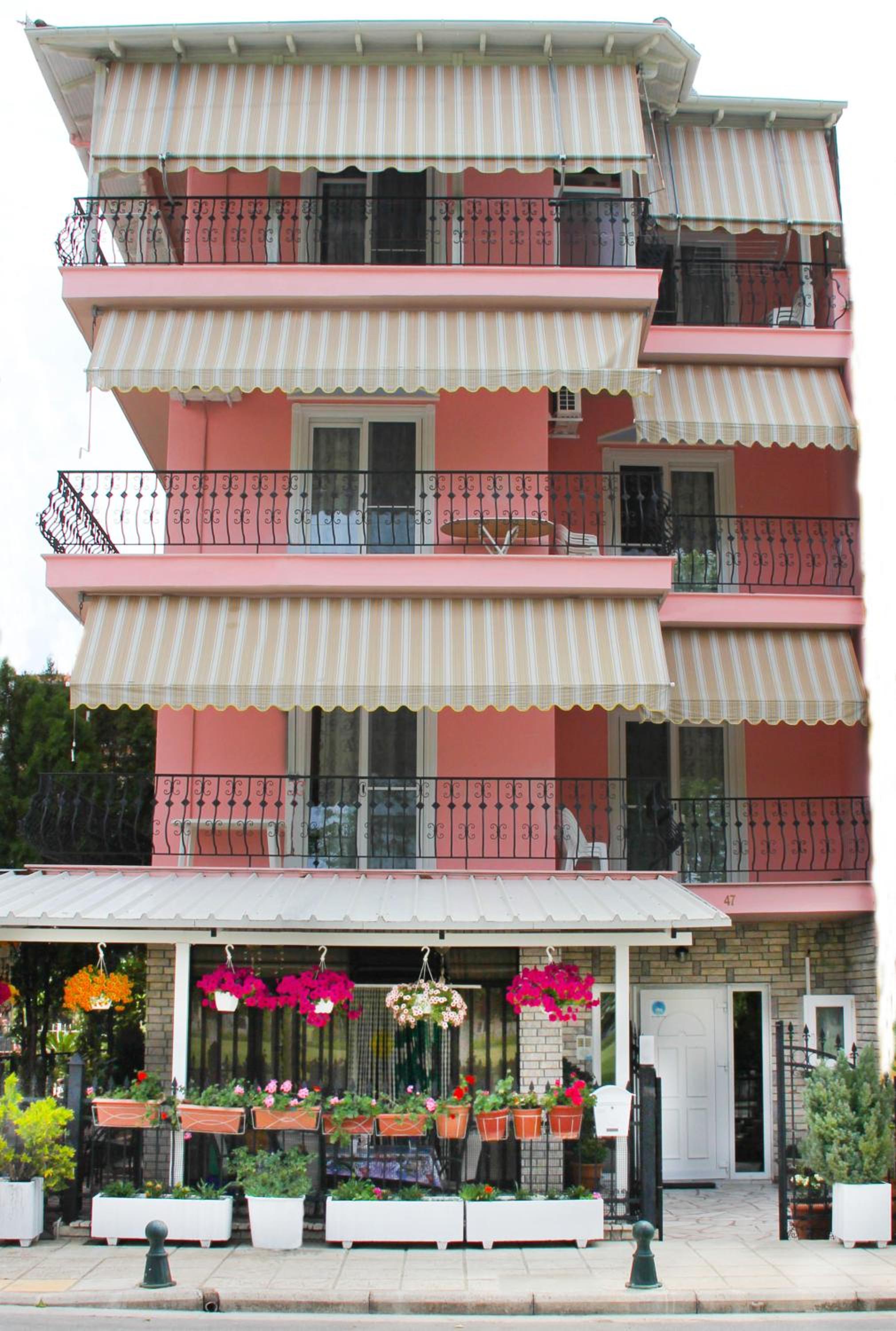 Christina Hotel 1/50