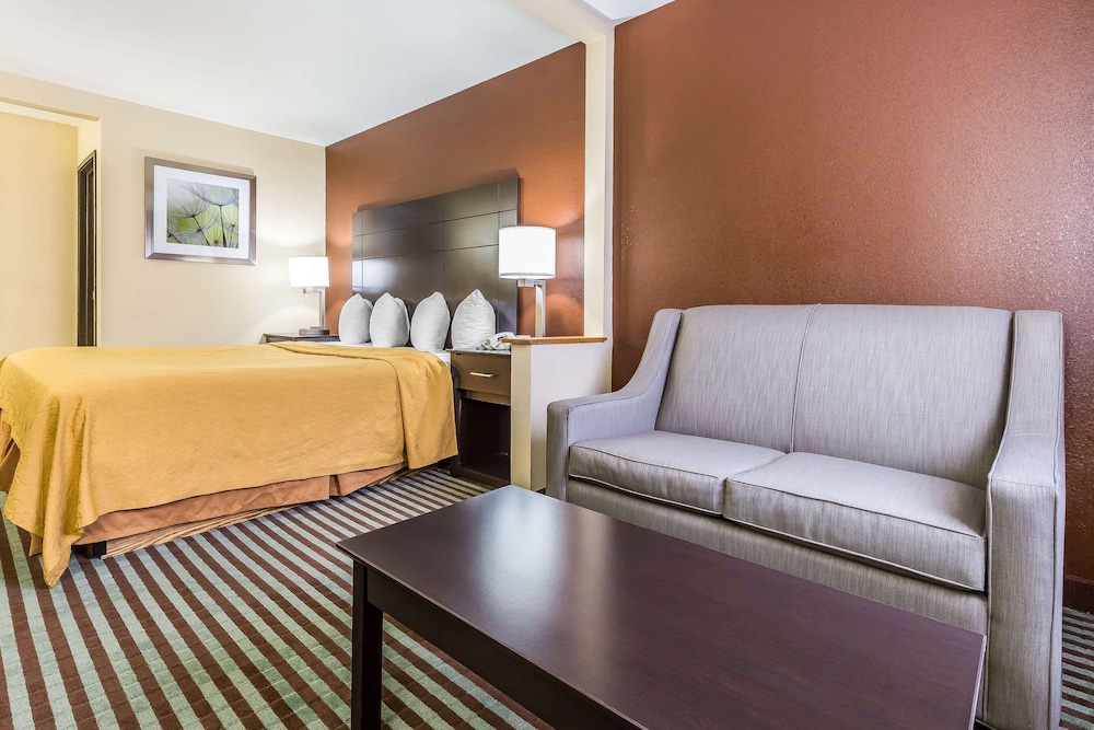 Quality Inn Mount Vernon Il 16/21