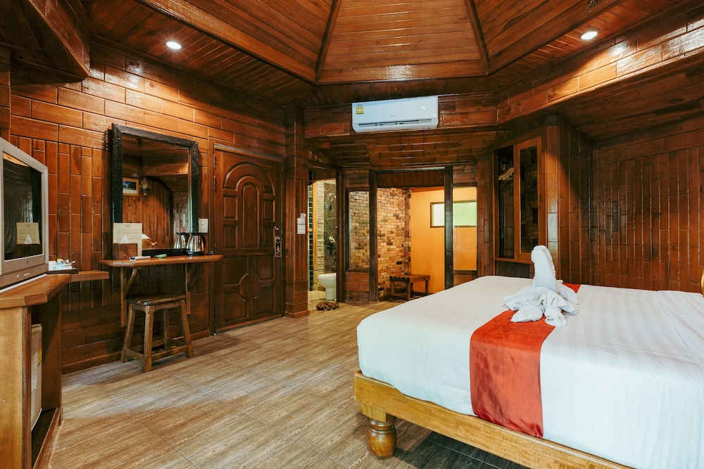 Phu Pha Aonang Resort and Spa 16/47