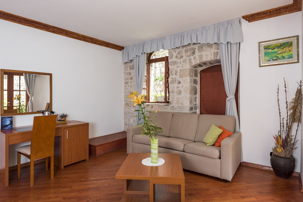 Hotel Villa Nora 28/49