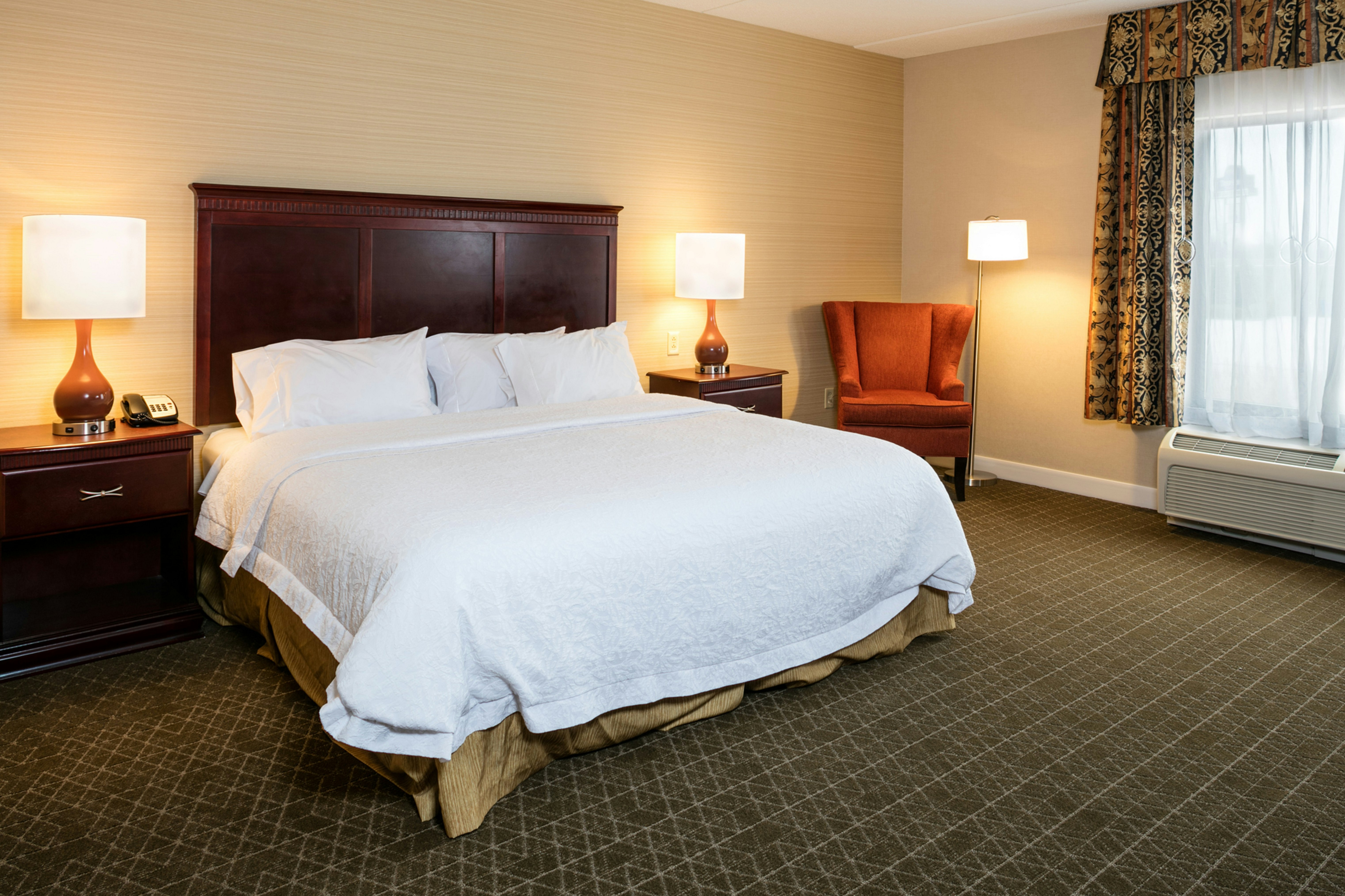 Hampton Inn & Suites Toledo-Perrysburg 10/50