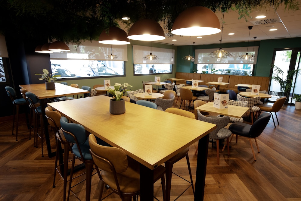 Travelodge Madrid Metropolitano 51/63