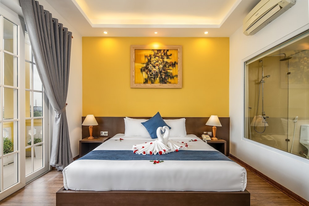L'Heritage Riverside Hoi An 9/22