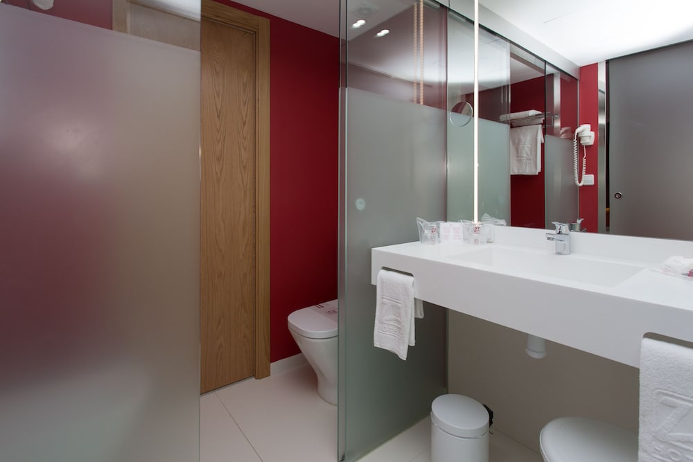ZT Aparthotel Acuasol 47/50