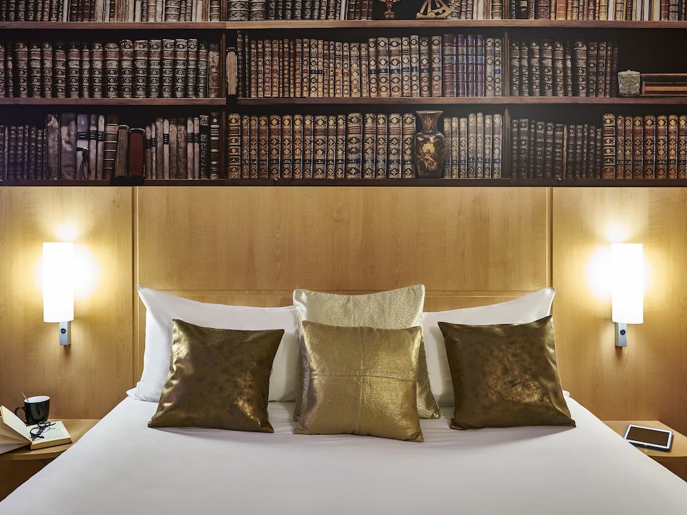 Ibis Barcelona Centro Sagrada Familia 26/70