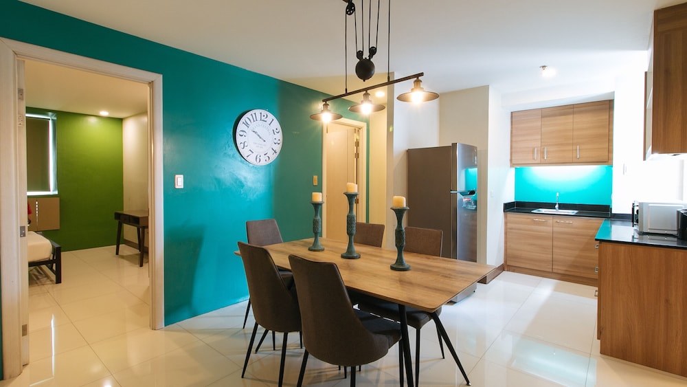 Reddoorz Plus Kamuning Quezon City 52/64