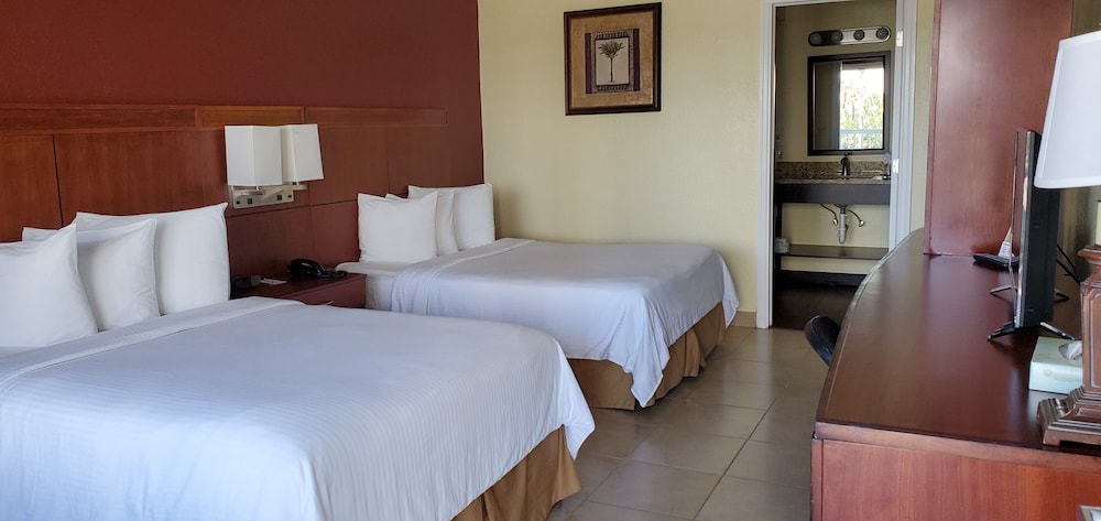 Clearwater Beach Hotel 15/50