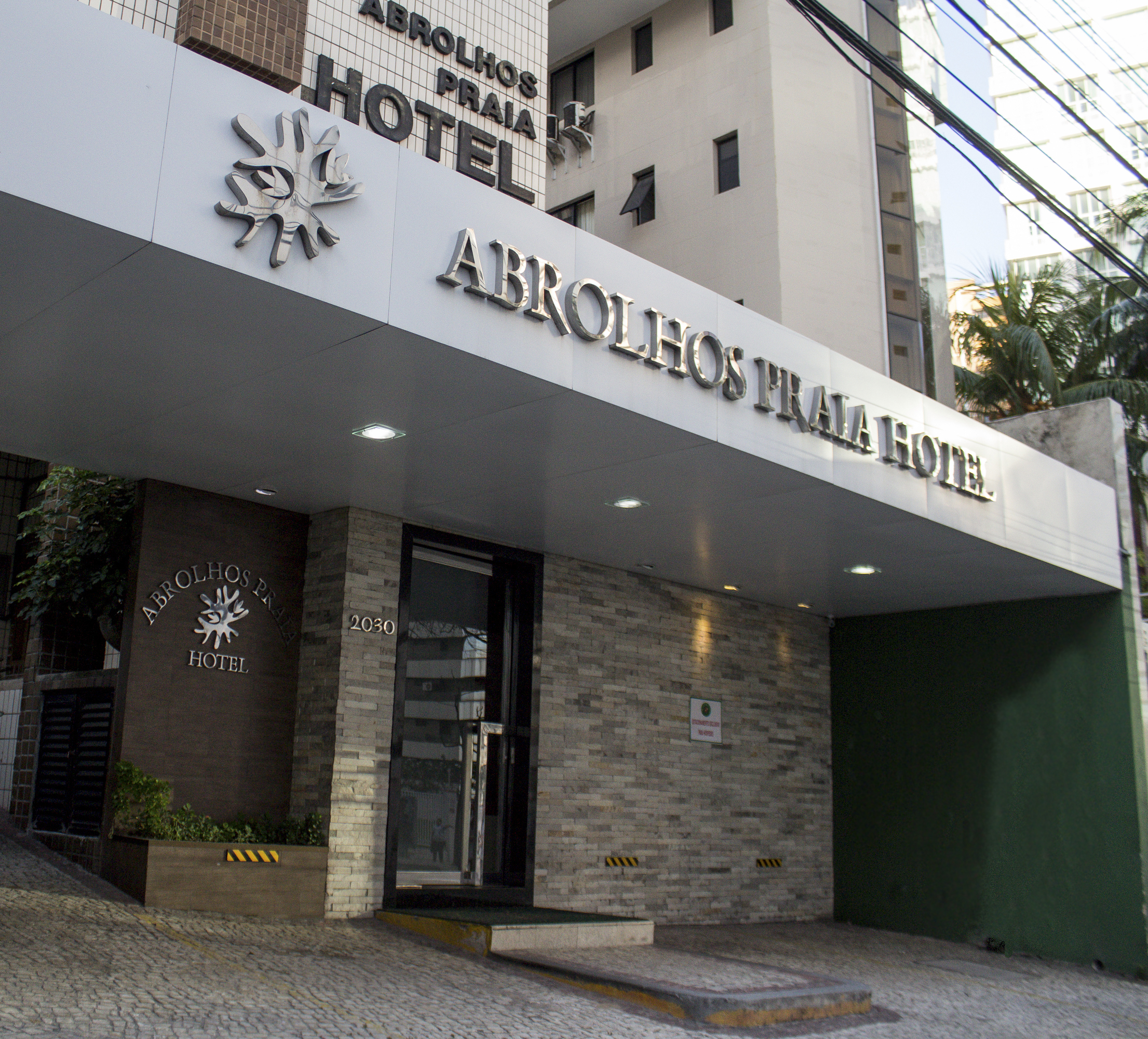 Abrolhos Praia Hotel 3/40