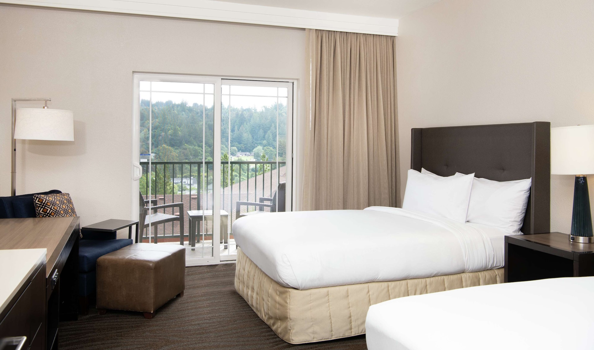 Room, 2 Queen Beds, Balcony