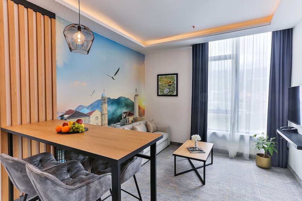 Hotel Boka 37/63