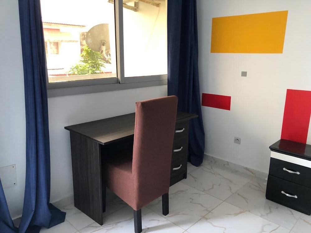 Villa Résidence Séjours & Affaires 36/50
