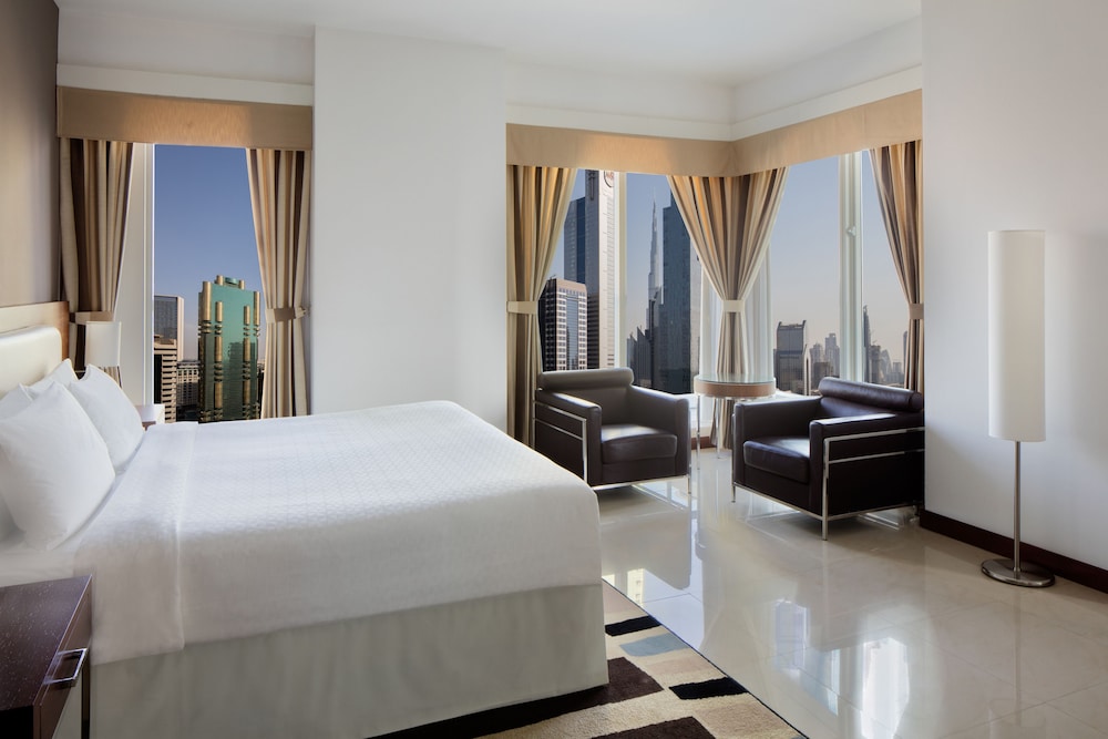 Four Points by Sheraton Sheikh Zayed Road 8/46