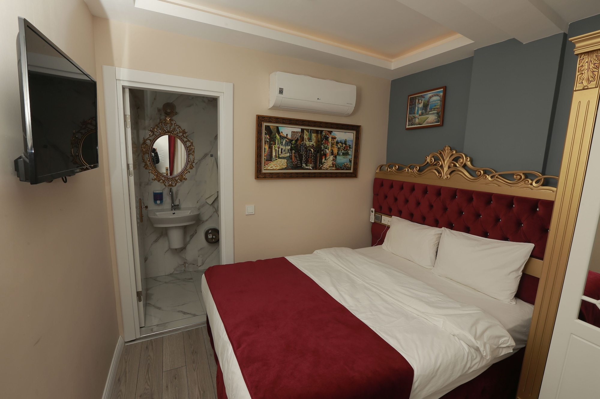 Standard, Double Bed