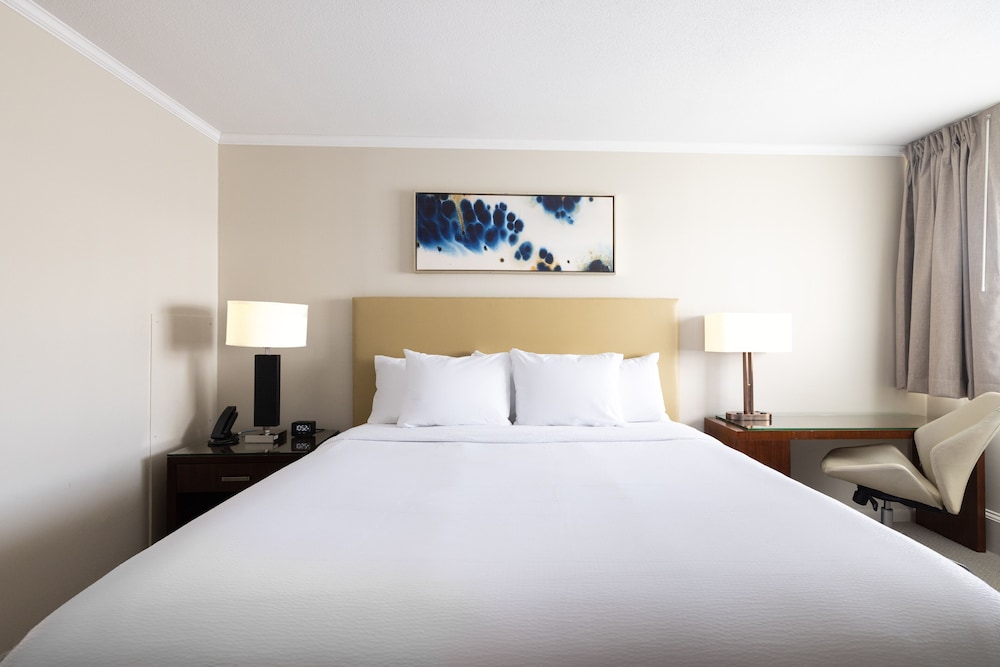 Days Inn By Wyndham Dover 4/24