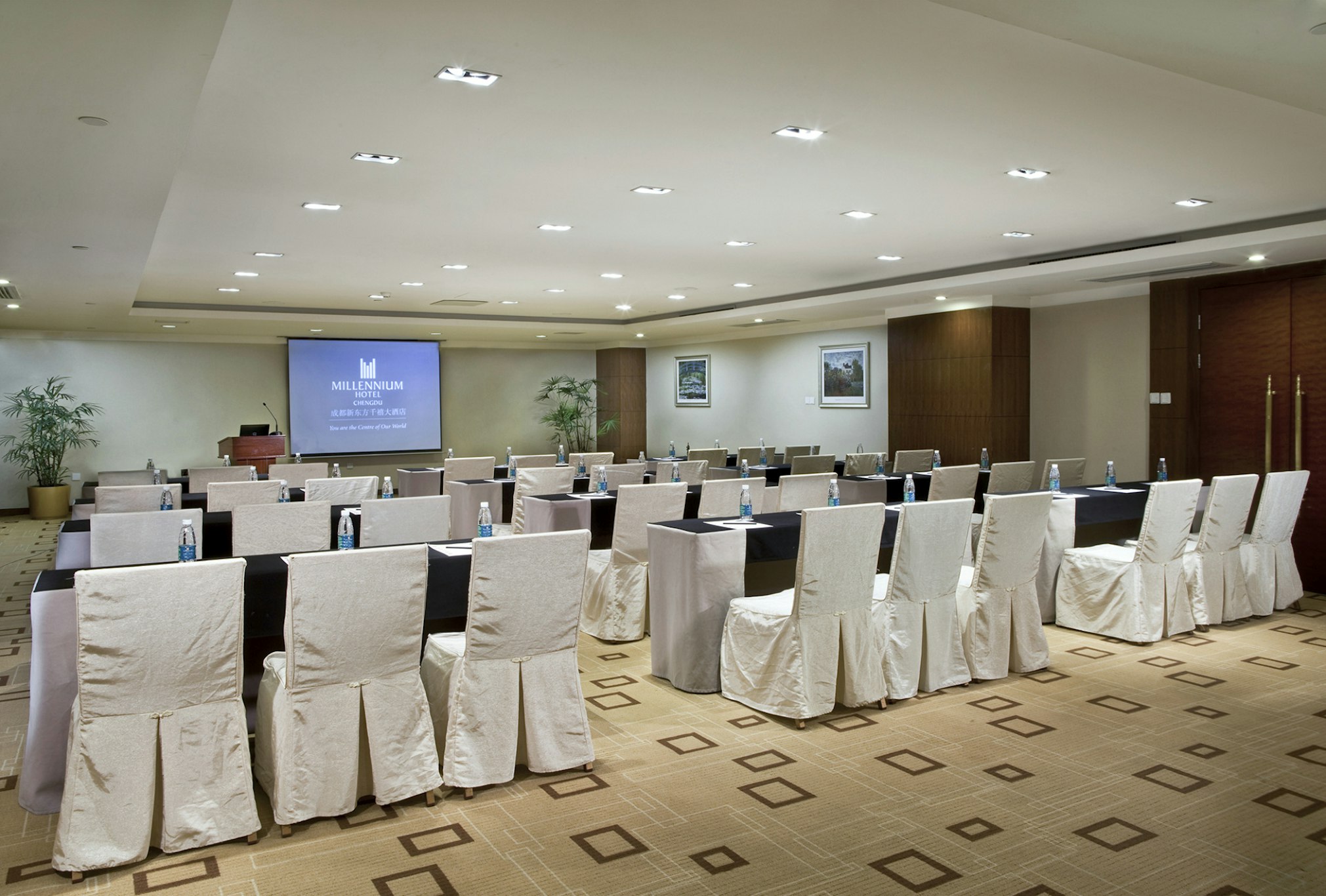 Millennium Hotel Chengdu 68/76