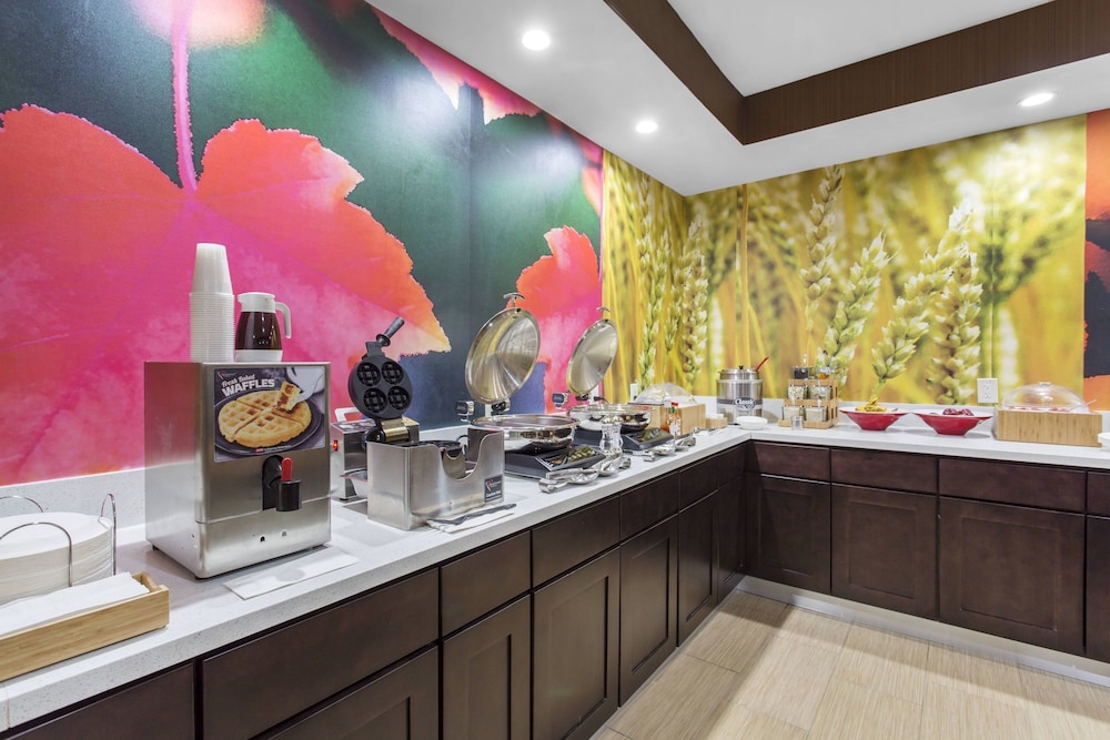 Fairfield Inn & Suites By Marriott Santa Fe 36/48