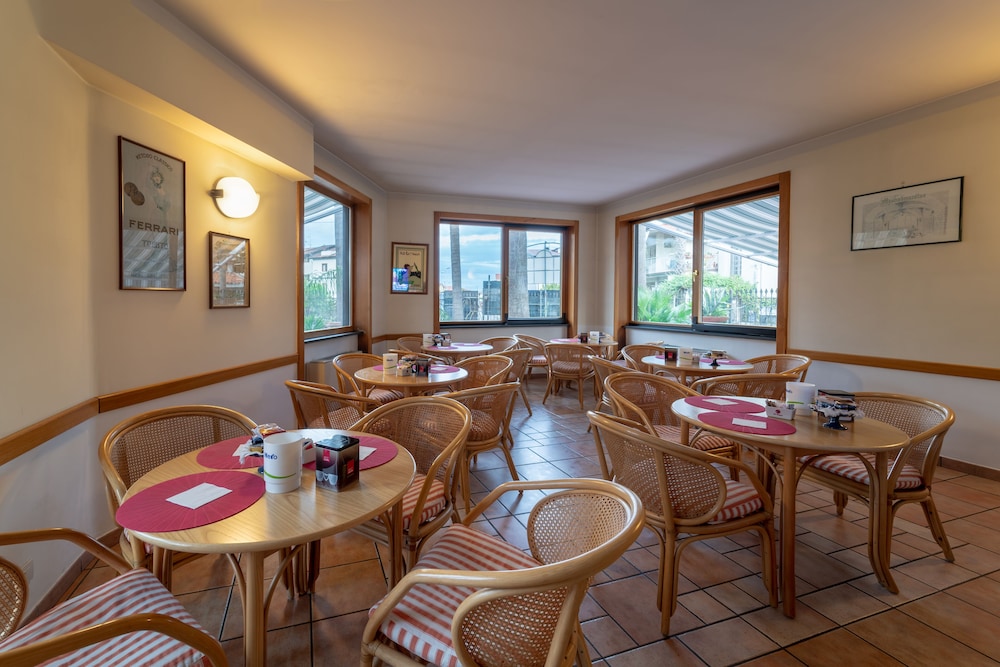 Hotel Ristorante Il Ceppo 57/70