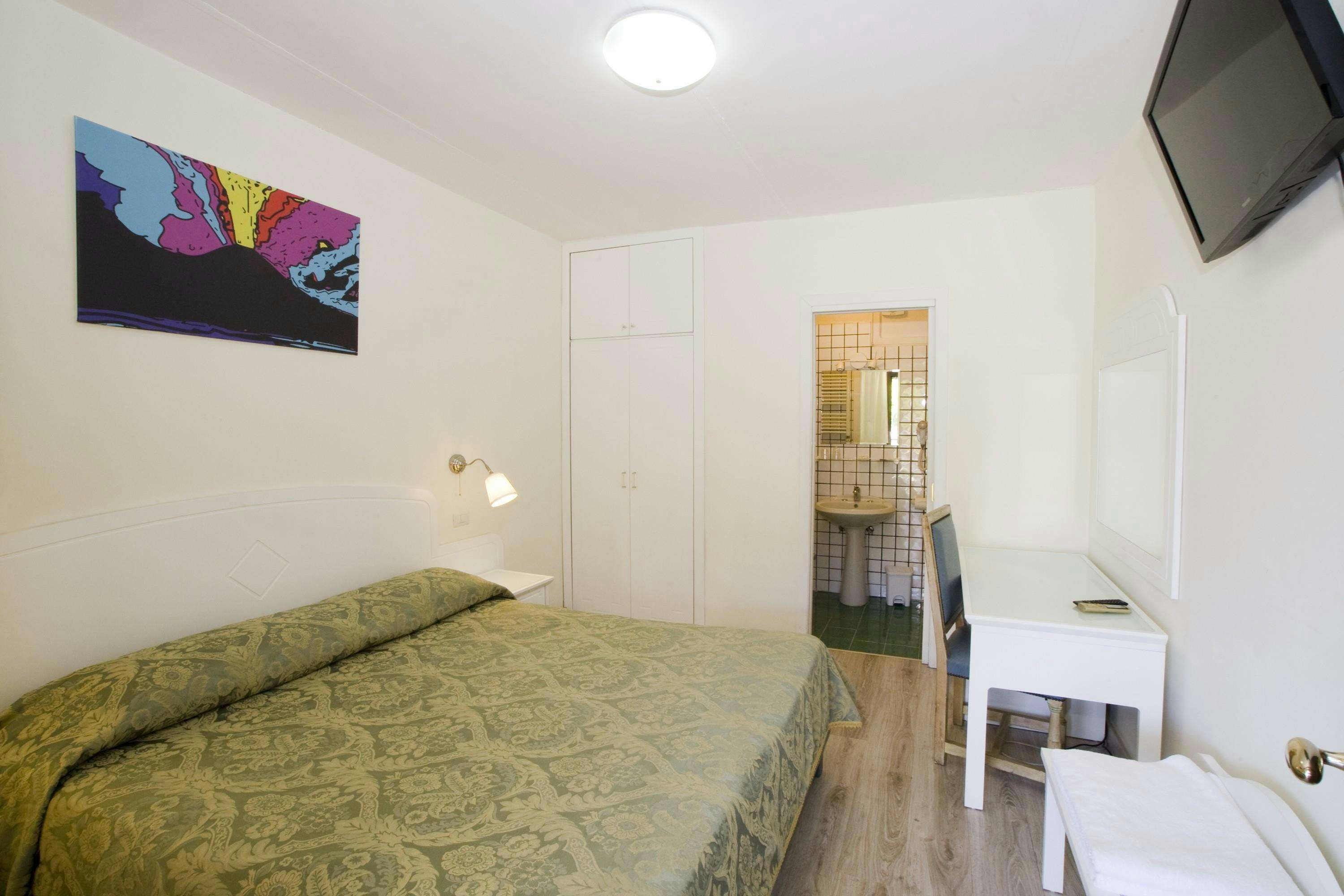Hotel Oriente 6/48