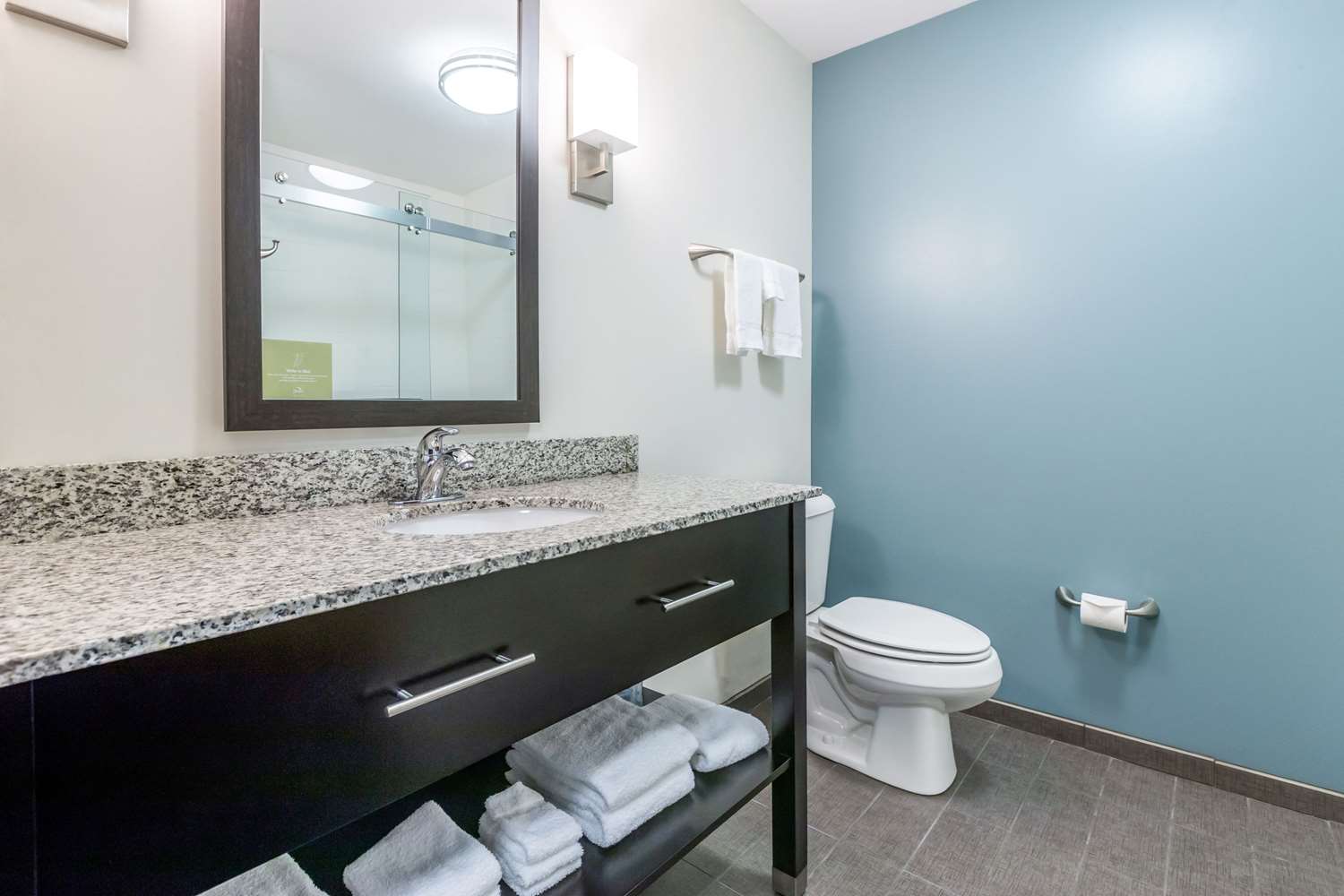 Sleep Inn & Suites West Des Moines near Jordan Creek 39/39