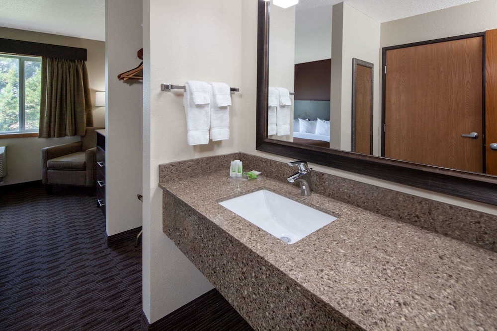 Americinn By Wyndham Northfield 31/42