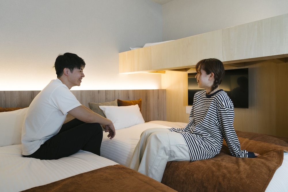 R Hotel Namba South 44/50