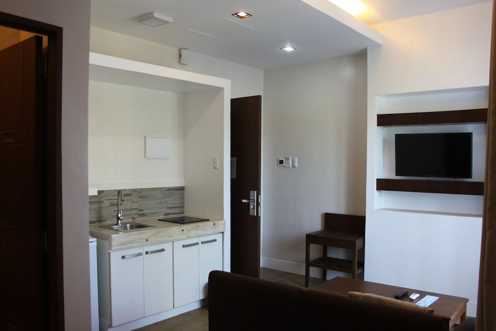 The Reef Hotel And Residences 24/51