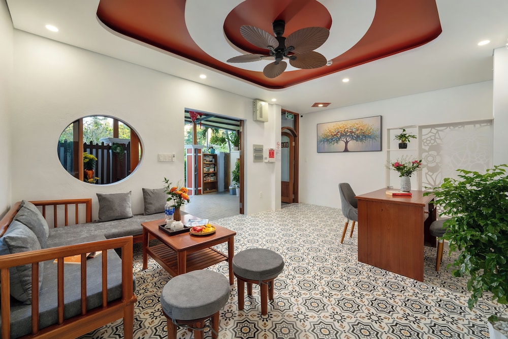 Red Flower Cottages Homestay 53/72
