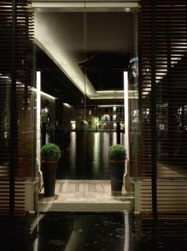 PALAZZO BARBARIGO SUL CANAL GRANDE 25/44