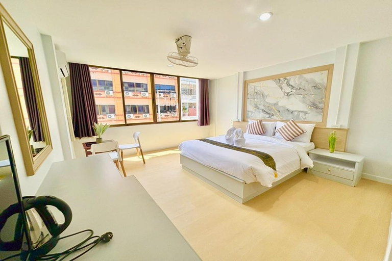 Jomtien Wave Residence 2/11