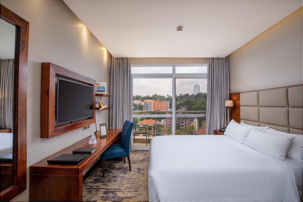 Golden Tulip Canaan Kampala 21/69