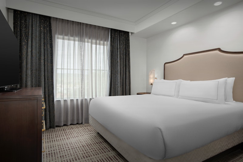 La Bellasera Hotel & Suites Paso Robles, Tapestry by Hilton 15/85