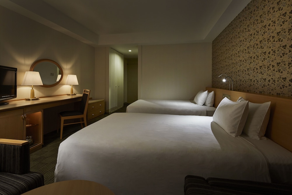 Room, Twin Beds, Tokyo Sky Tree View