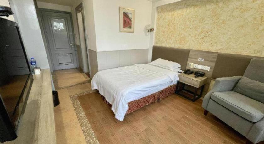 GreenTree Alliance Hotel Shanghai Baoshan District Meilan Lake Yueluo Road 29/46