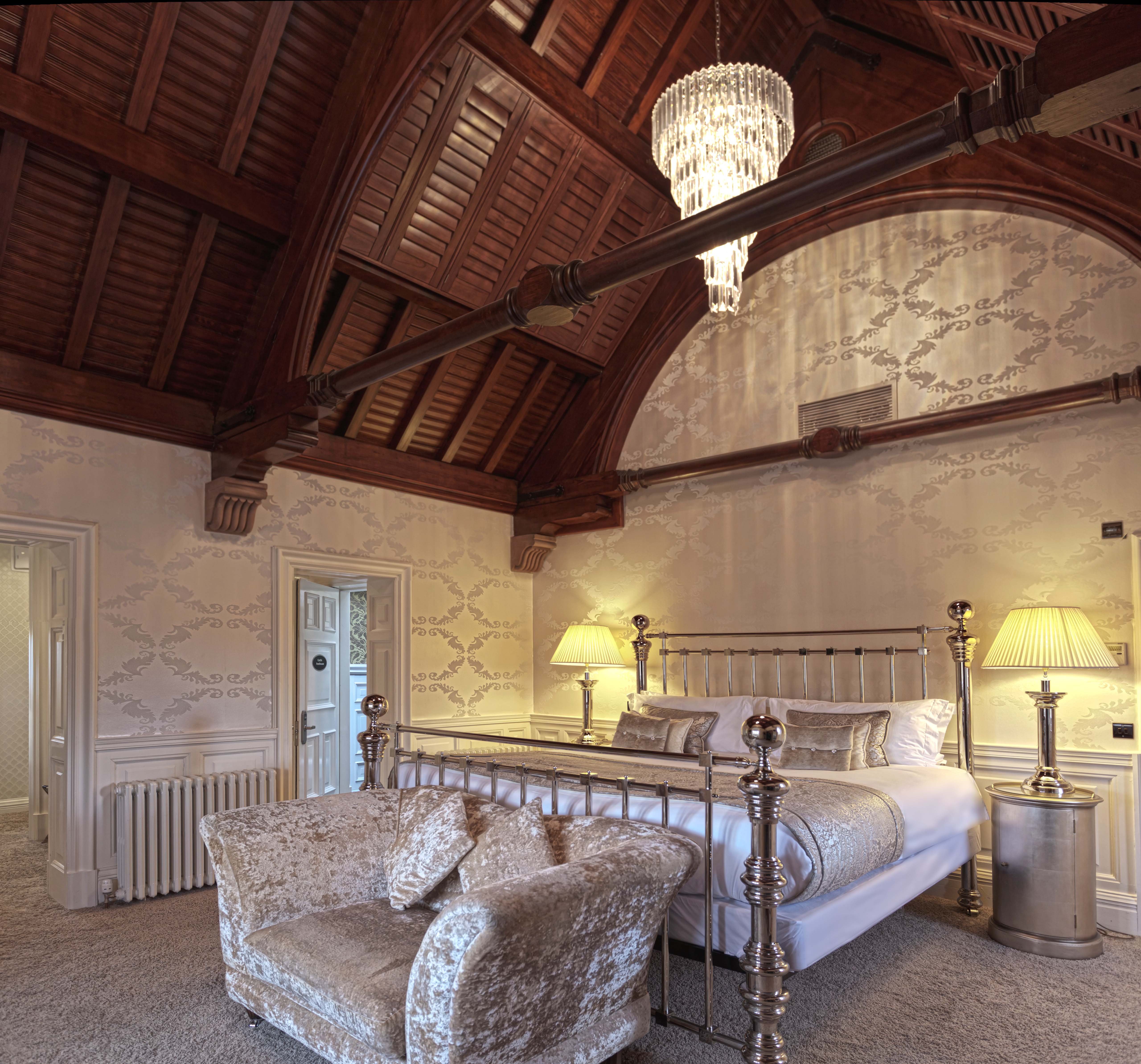 Castle, Suite, King Bed