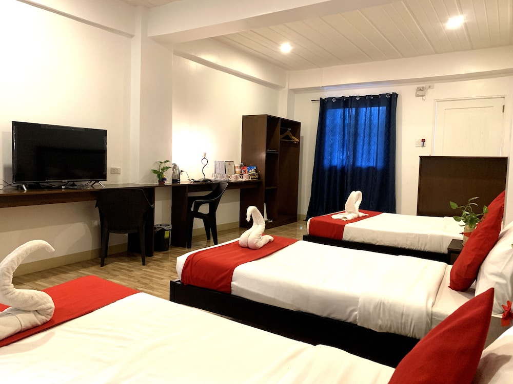 OYO 150 Davao Airport View Hotel 18/43