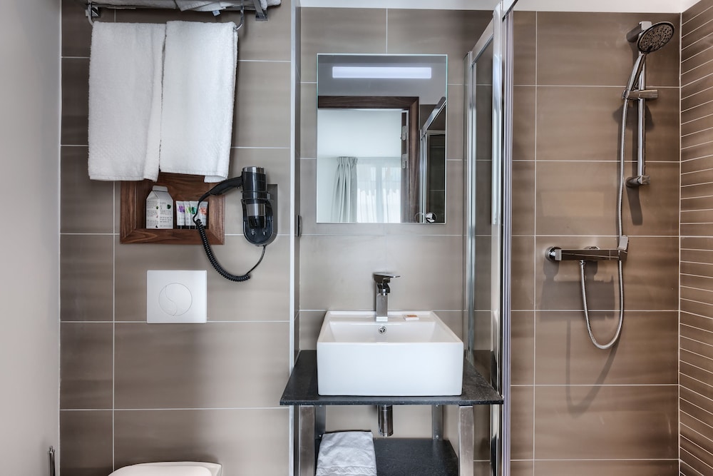 Hotel Le Trente Batignolles 8/48