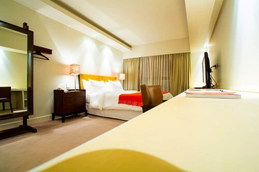 Libertad Hotel Buenos Aires 13/70