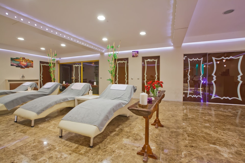 City Hotel Residence 12/42