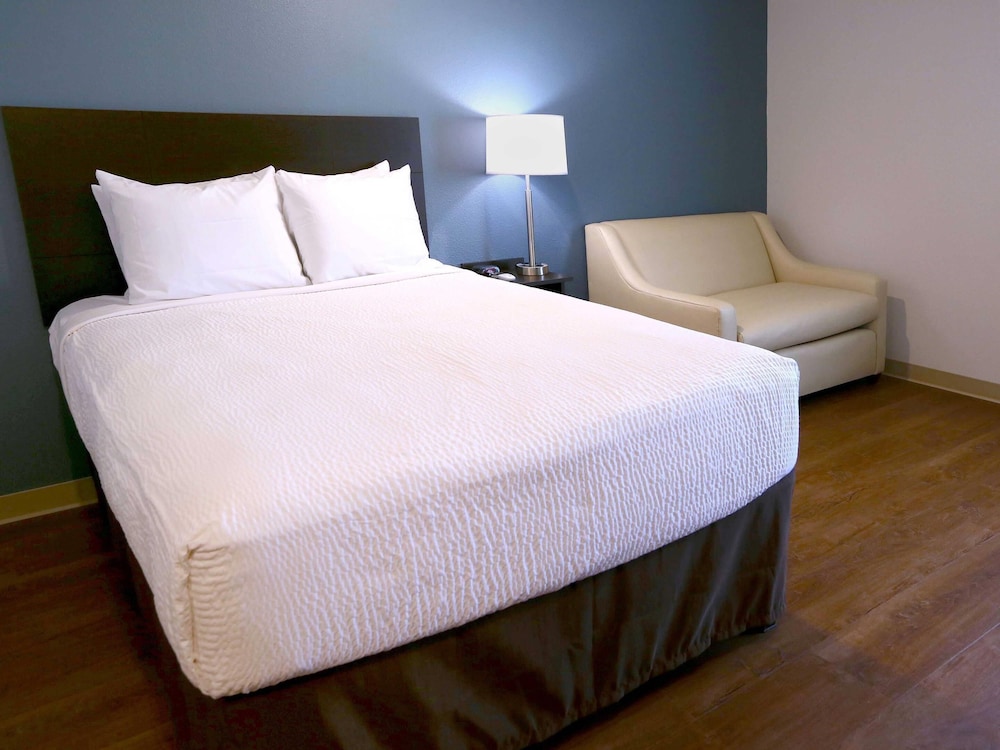 WoodSpring Suites Elkhart 28/60