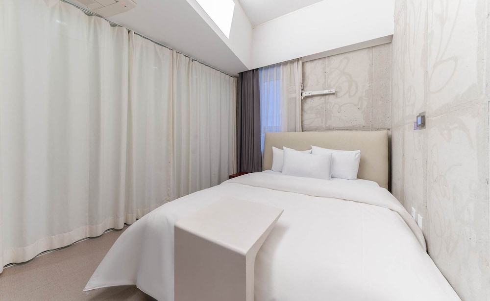 Connected Hotel Guro 37/64