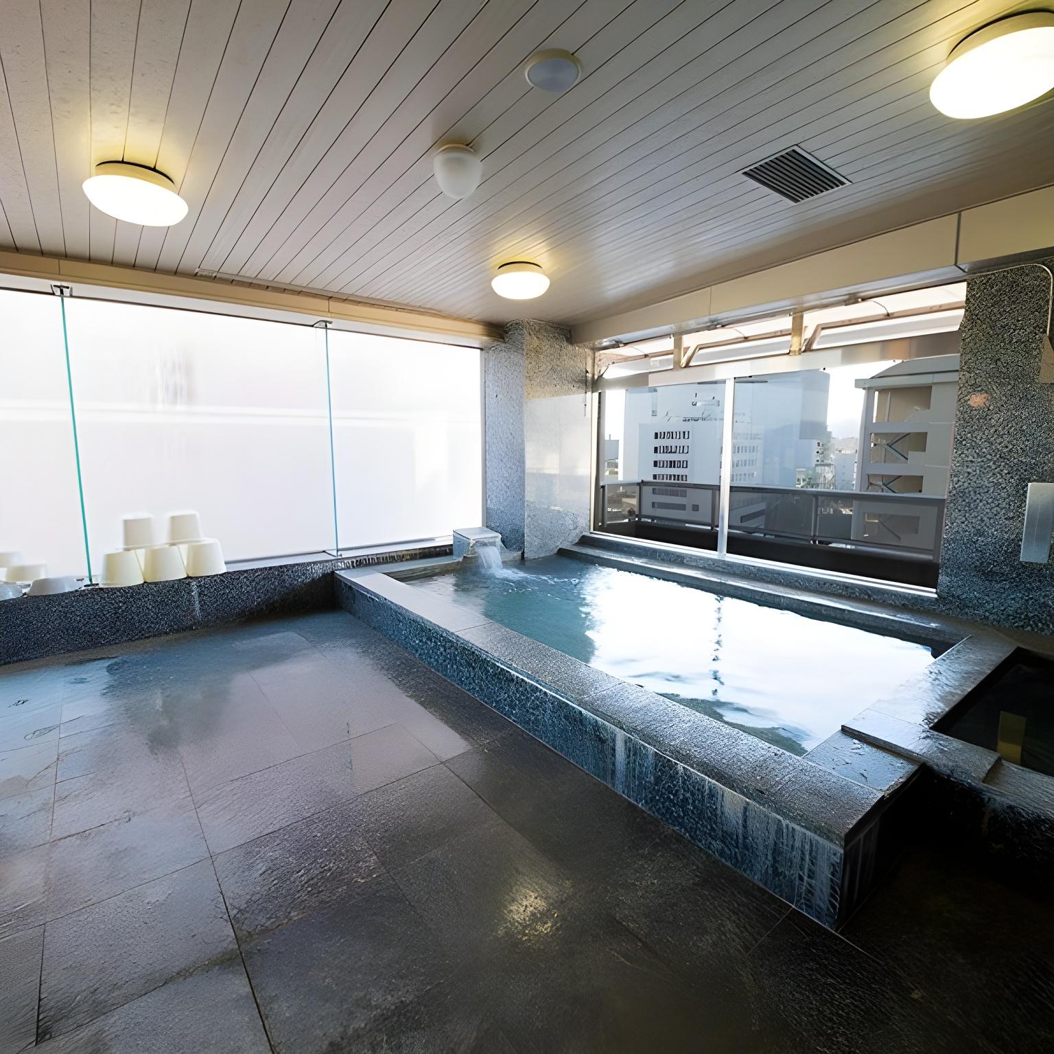 South Breeze Hotel 29/40