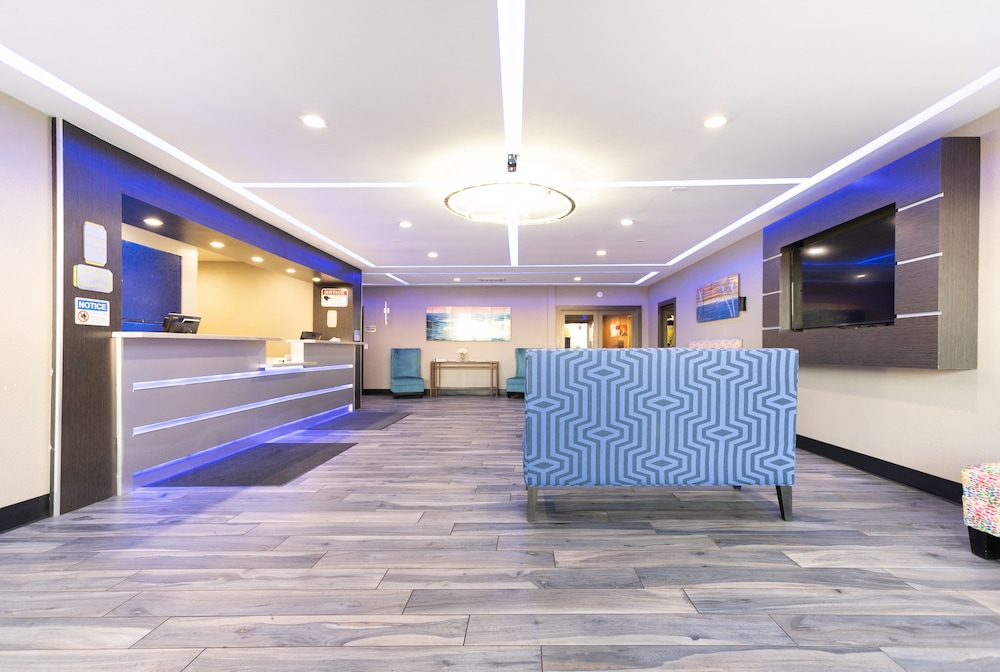 Surestay Plus Hotel By Best Western Point Richmond 10/37