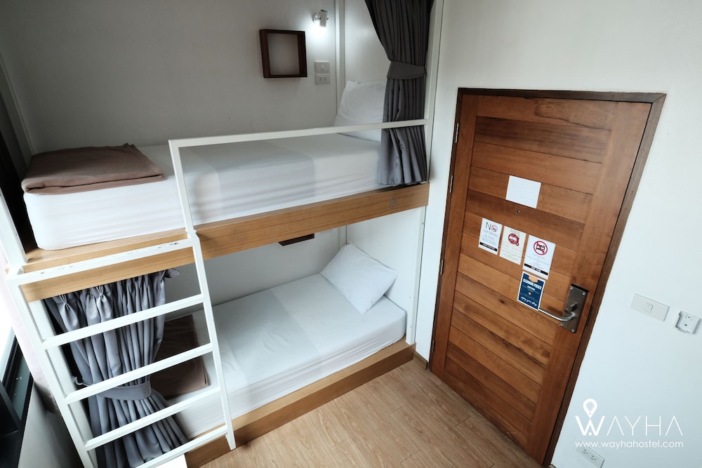 Wayha Hostel Don Mueang Airport 28/66